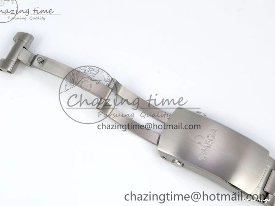 0105 Planet Ocean 600M ‘Tai Chi’ GMT 43.5mm VSF 1:1 Best Edition Black White Ceramic Bezel and Dial on SS Bracelet A8906 Super Clone Durable 7732